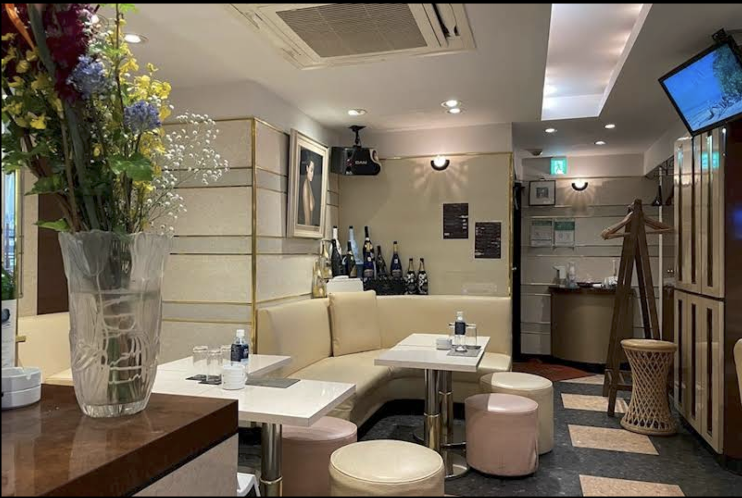 パブスナック S 店内写真